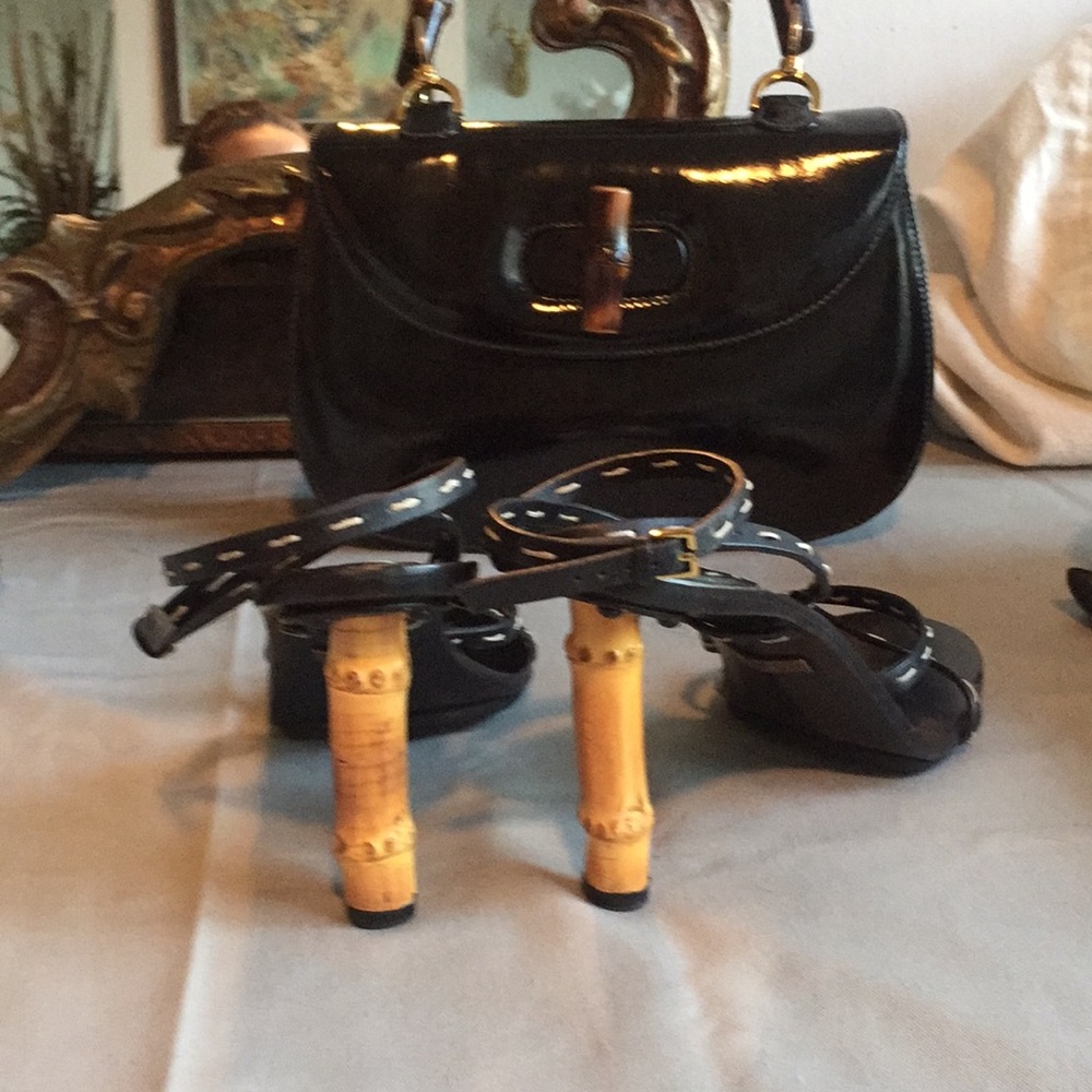 Rare Gucci Tom Ford bamboo heel black white stitch wrap around ankle heels. - Picture 4 of 13